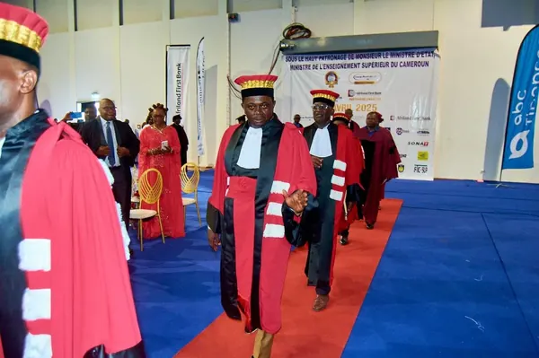 Remise Diplome 2025 - Photo 155